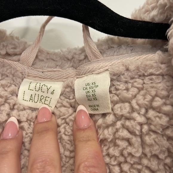 WARM robe. fleece. Red and black plaid. NWOT. - Picture 3 of 3